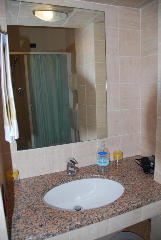 Hotel Conchiglia Montecatini Terme Habitación foto